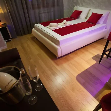 アパート Gentleman Dog ベオグラード