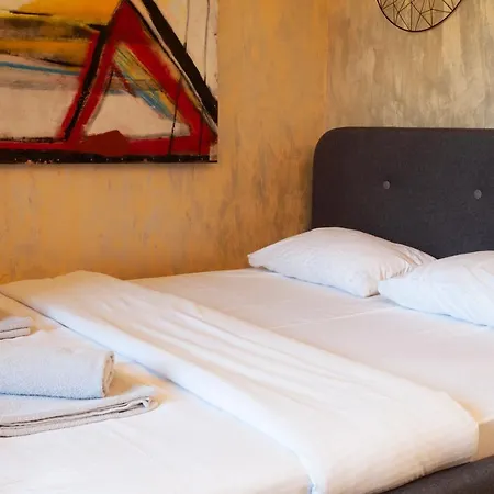 アパート Gentleman Dog